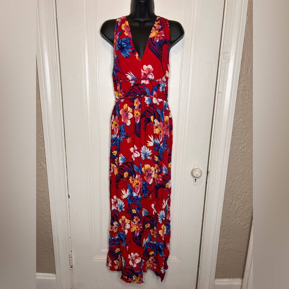 Floral Red Hawaiian Print Maxi Dress